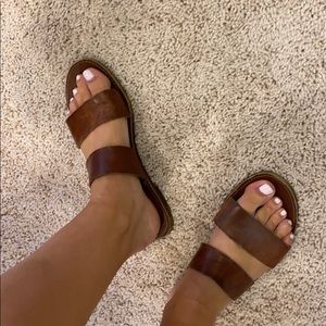 Steve Madden brown leather sandals